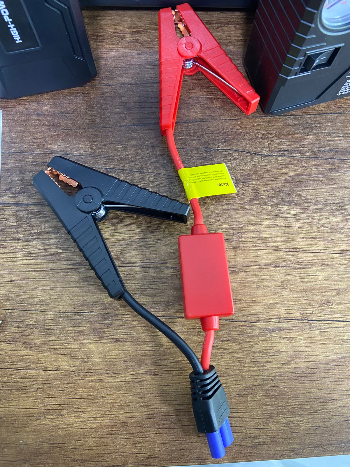 Iniciador de Batería Carro/ Moto/ Multif